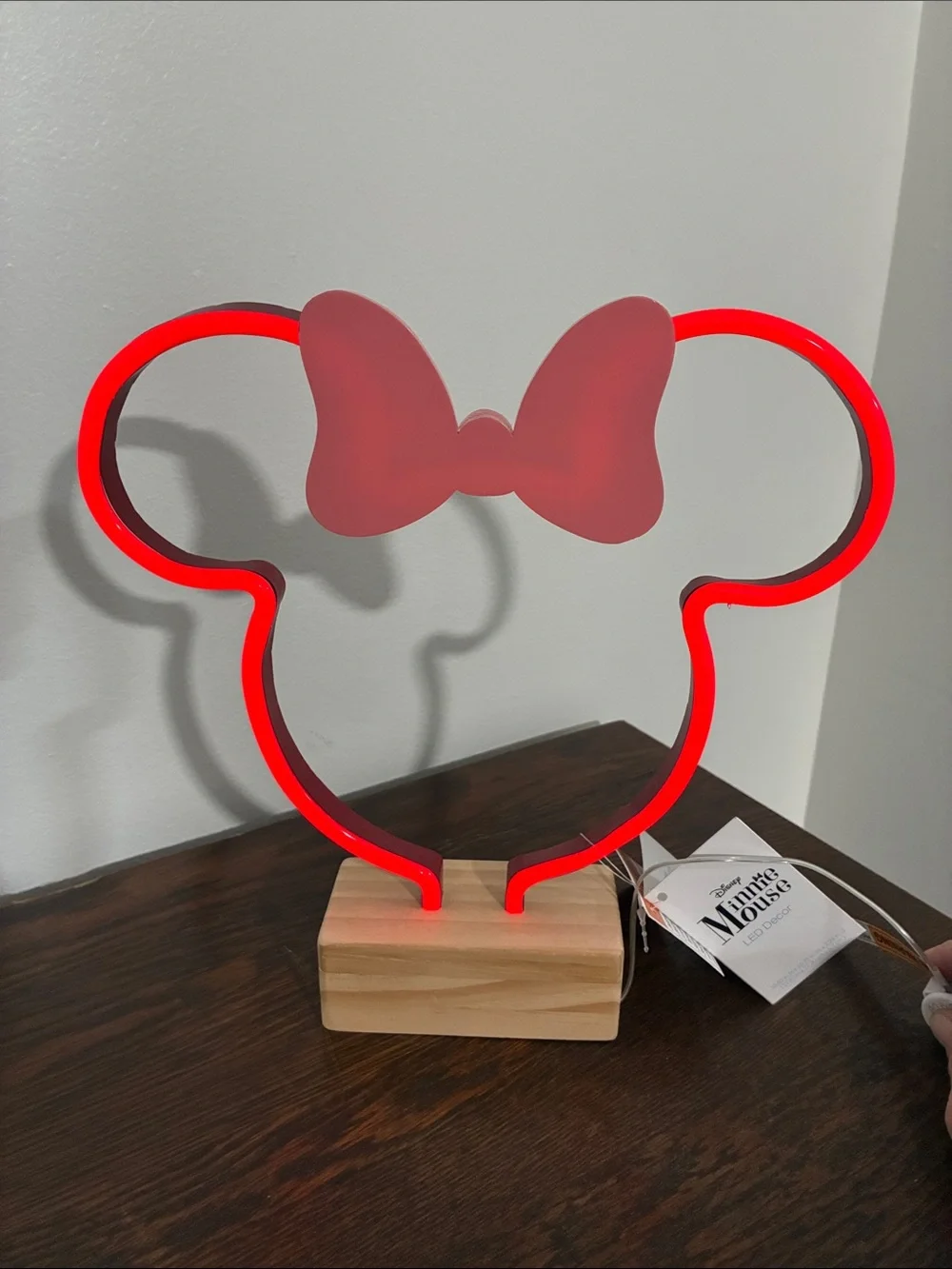 NWT- Disney- LED Light Up- RED- Minnie Mouse Head Neon Accent Light